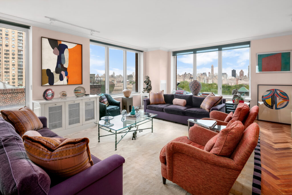 15 West 63rd Street Residence 17A